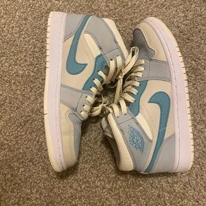 Nike air Jordan 1 mid